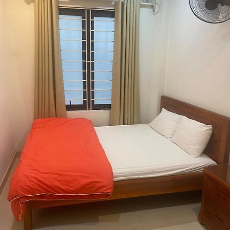 Nam Cuong Motel - Phong Don Co Cua So Thoang Mat Khep Kin - Thang May Ανόι Εξωτερικό φωτογραφία